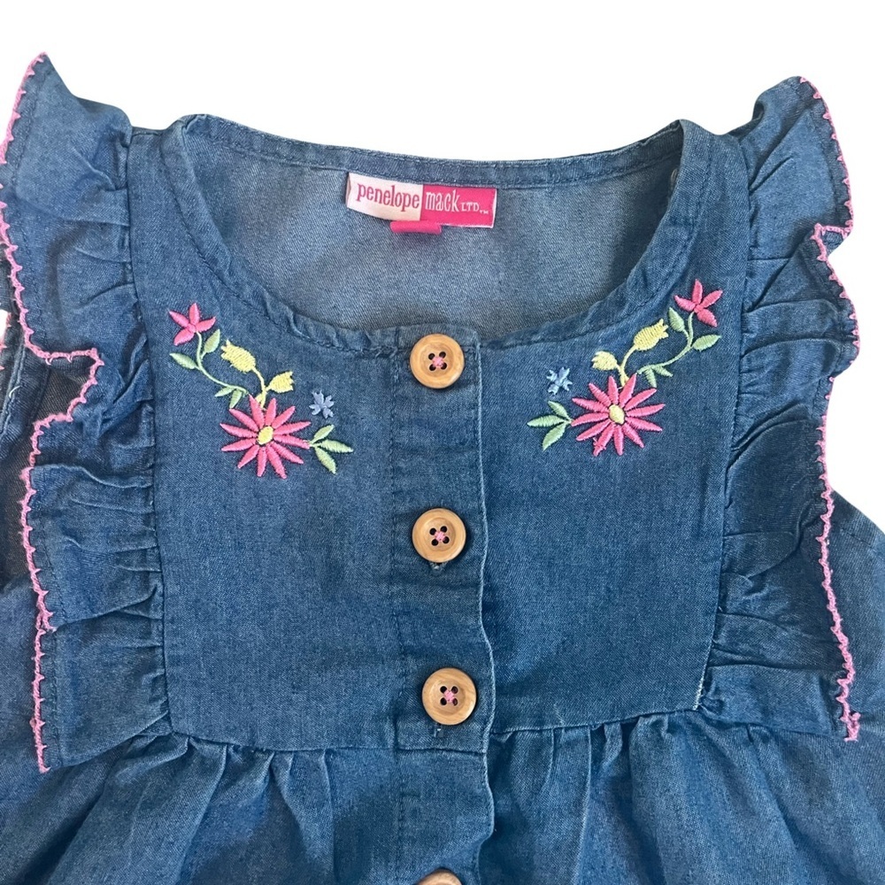 Penelope Mack Girl’s Blue Denim Top w/Floral Shorts Matching Set. Size: 24M. - Picture 4 of 7